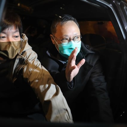 Legal academic Benny Tai waves to supporters as he leaves Ma On Shan police station. Photo: K. Y. Cheng