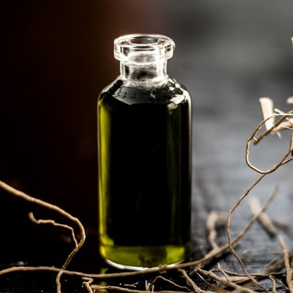 Vetiver oil has antioxidant properties and is used in skin creams to relieve inflammation. It also helps firm and tighten the skin and protect it from environmental stressors. Photo: Getty Images/iStockphoto