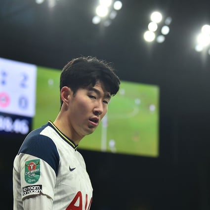 Tottenham Hotspur’s South Korean striker Son Heung-min leaves the pitch after being substituted during the English League Cup semi-final, first-leg match against Brentford. Photo: AFP