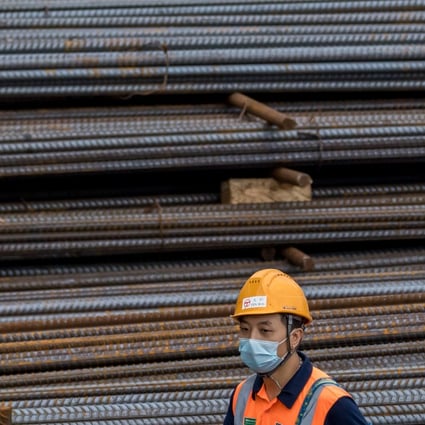 Hong Kong’s move to test 200,000 construction workers regularly is a belated but necessary step to contain the spread of Covid-19. Photo: Bloomberg