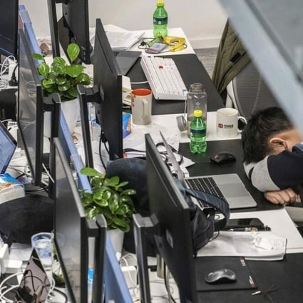 Some Chinese entrepreneurs still believe success depends on long working hours and scrimping on employee benefits. Photo: Bloomberg