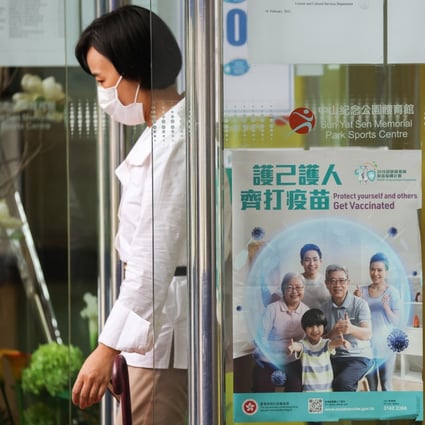 Academics have urged residents to get vaccinated. Photo: Nora Tam