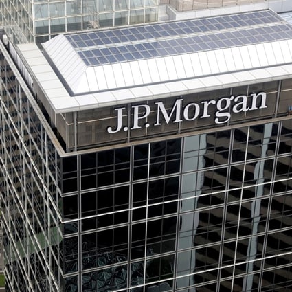 JPMorgan Chase’s building in Hong Kong. The American bank has become the first foreign lender to receive approval to take full control of its Chinese securities joint venture as Beijing further opens its financial sector. Photo: Nora Tam