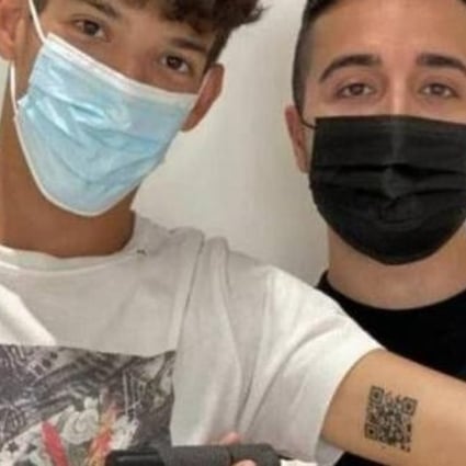 Italian student Andrea Colonnetta discussed his latest inking with tattoo artist Gabriele Pellerone before deciding on something practical and topical. Photo: Twitter