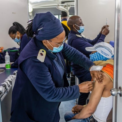 Coronavirus scientists in South Africa are monitoring new variant with