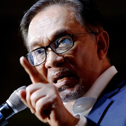 Anwar Ibrahim leads Malaysia’s largest parliamentary bloc, Pakatan Harapan, with 41 per cent of seats. Photo: AP