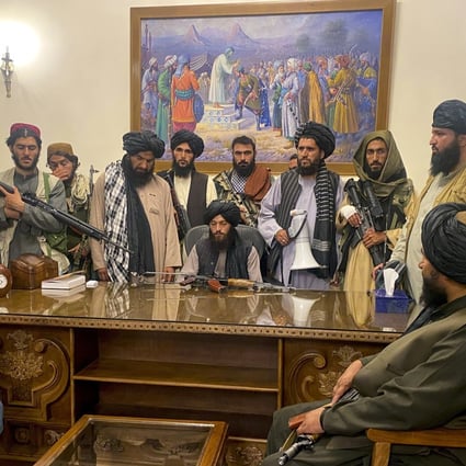 Taliban fighters take control of the Afghan presidential palace in the capital Kabul on August 15. Photo: AP