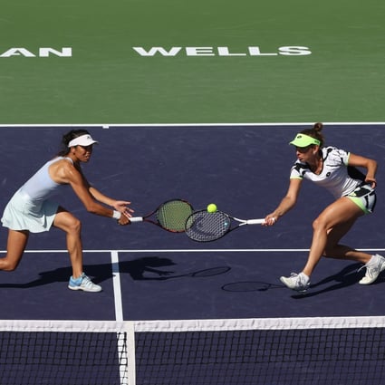 Hsieh Su-wei of Taiwan and Elise Mertens of Belgium in action against Bethanie Mattek-Sands of the US and Iga Swiatek of Poland during the 2021 BNP Paribas Open at Indian Wells. Photo: AFP