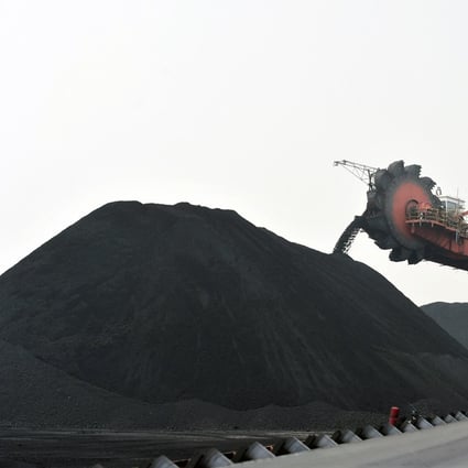 Coal being loaded at the Huanghua port in Cangzhou in north China's Hebei province on July 7, 2021. Photo: Xinhua.