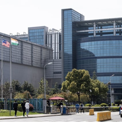 Semiconductor Manufacturing International Corp’s headquarters in Shanghai on March 23. The chip maker’s US$2 billion plant in Shenzhen will cover nearly 35,000 square metres, and it is just one of the company’s projects aimed at boosting domestic semiconductor capacity. Photo: Bloomberg