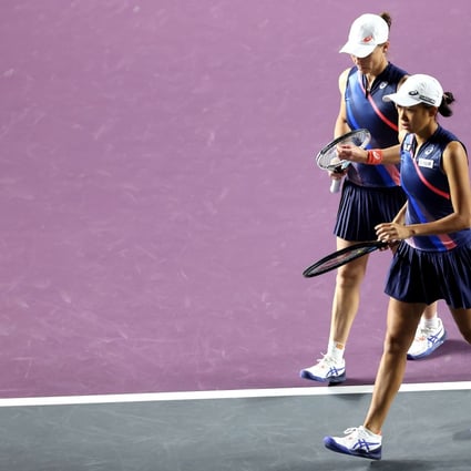 Samantha Stosur of Australia and Zhang Shuai of China walk off the court in a doubles match against Nicole Melichar of the US and Demi Schuurs of the Netherlands at the 2021 Akron WTA Finals Guadalajara. Photo: AFP