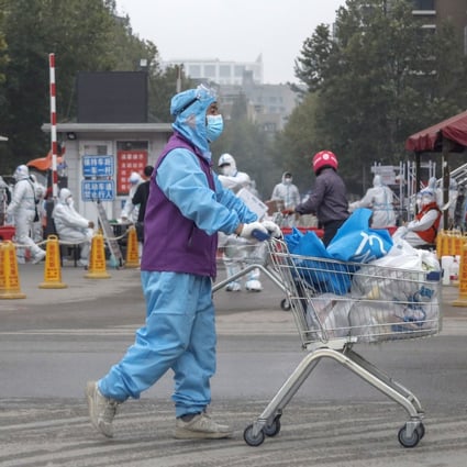 From Wednesday, Beijing will require all domestic visitors, along with Beijing residents returning home from other places, to present a negative nucleic acid test result within the previous 48 hours. Photo: EPA-EFE