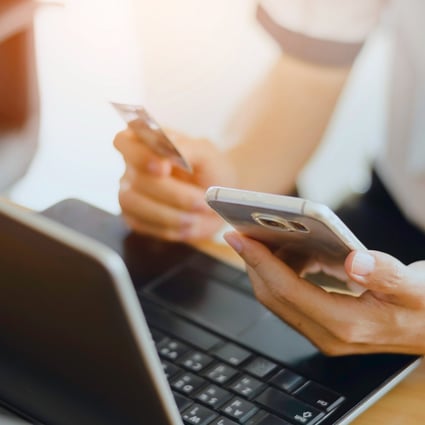 The report by Sia Partners examined 114 mobile banking apps worldwide, with each getting a score from 0 to 20. Photo: Shutterstock