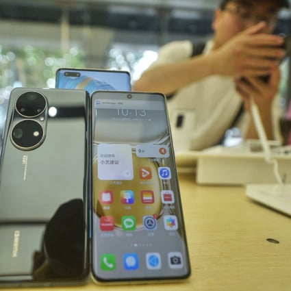 Huawei Technologies Co has started offering various reconditioned Android smartphone models through its online store. Photo: Agence France-Presse
