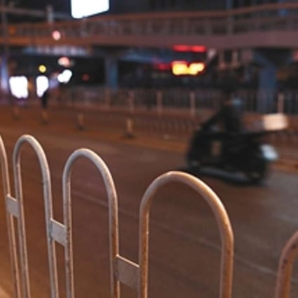 Pregnant Chinese woman dies after getting head stuck in railings as