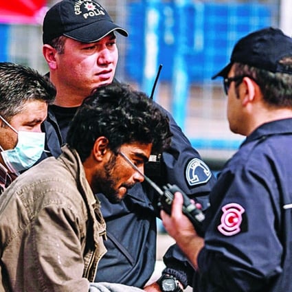 greece sends second batch of migrants back to turkey south china morning post