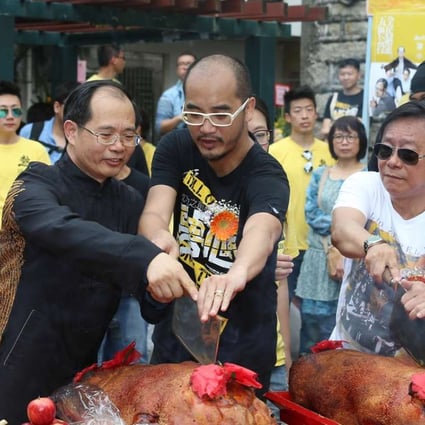 Dr Horace Chin Wan Kan Opens District Office In Tai Wai South China Morning Post