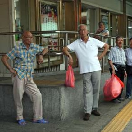 This image shows the elderly in Sham Shui Po. 20JUN16 SCMP/ Sam Tsang