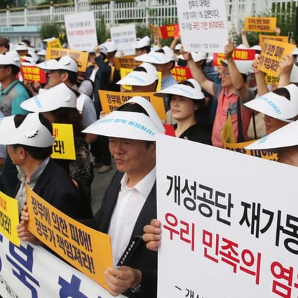 South Korean businessmen demand compensation after their factories in North Korea were shut down by the South Korean government. Photo: EPA