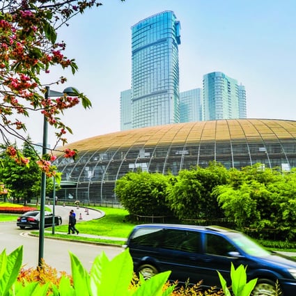 Chengdu plans to become western China's financial centre, and officials are set for a fact-finding mission to the City of London later this year, to help them achieve their goal. Photo: SCMP handout
