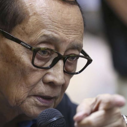 Former Philippine President Fidel Ramos meets the press in Manila before heading to Hong Kong on Monday. Photo: AP