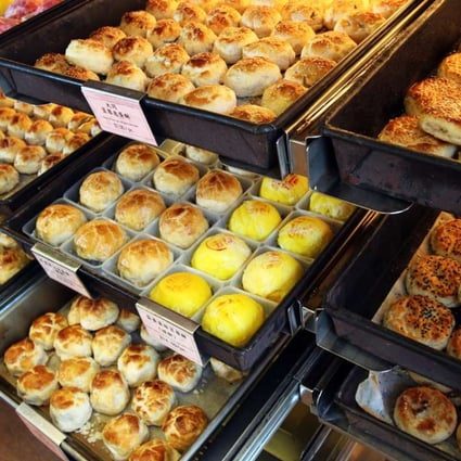 Chinese cakes at Tai Tung Bakery in Yuen Long.
