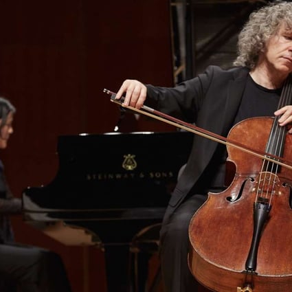 Connie Shih and Steven Isserlis perform at the University of Hong Kong.