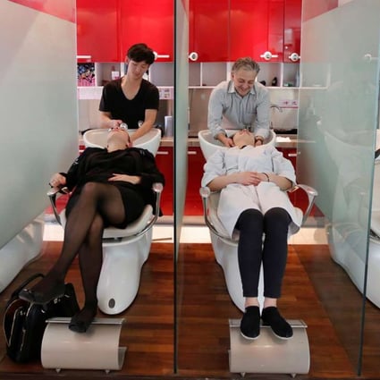 A hair salon in Beijing. In a Pew survey, nine out of 10 people in China describe the economy as being in good shape. Photo: Reuters