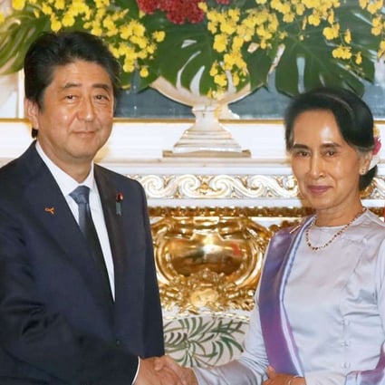 Japanese Prime Minister Shinzo Abe and Myanmar's de facto leader Aung San Suu Kyi. Photo: Kyodo