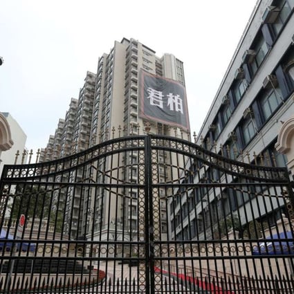 CK Property – The Zumurud at 204 Argyle Street, Ma Tau Kok, Kln. City. 25MAR16 SCMP/Dickson Lee.