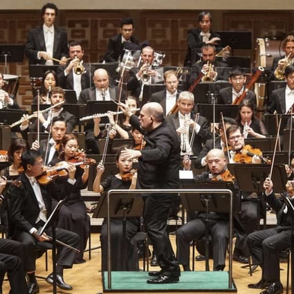 Jaap van Zweden conducts the Hong Kong Philharmonic in a performance of Mahler’s Symphony No. 3. Photo: Courtesy of Hong Kong Philharmonic Orchestra