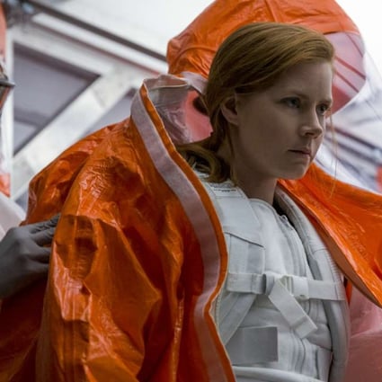 Amy Adams as linguist Louise Banks in the sci-fi drama Arrival (category: IIA, directed by Denis Villeneuve. Jeremy Renner co-stars. Photo: Jan Thijs