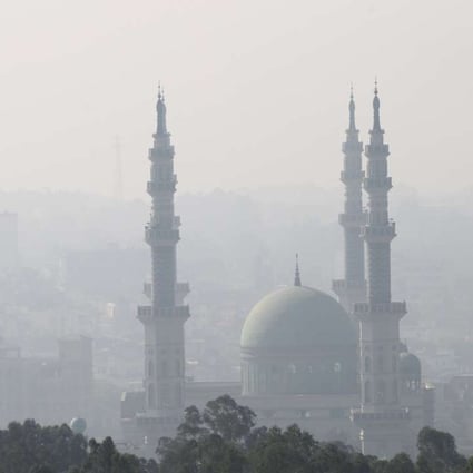 Why China S Hui Muslims Fear They Re Next To Face Crackdown On Religion South China Morning Post This grand mosque has inherited the decoration style for its galleries, arches and pillars from nabawi mosque in medina, saudi arabia. why china s hui muslims fear they re