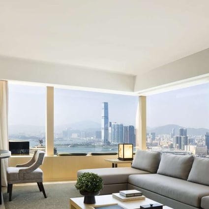 Swire Properties’ Upper Suites’ living rooms have been fitted with the latest bespoke furniture and interior designs.