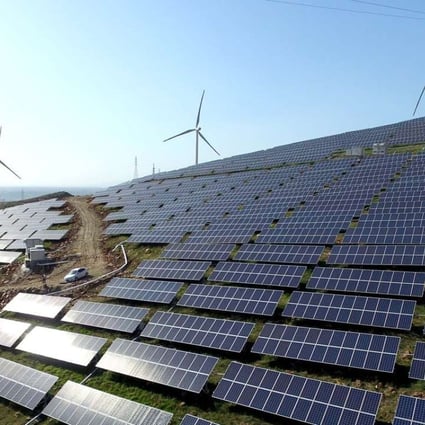 A green energy base which provides both wind and solar power in Yiyang County, central China's Henan Province. Photo: Xinhua