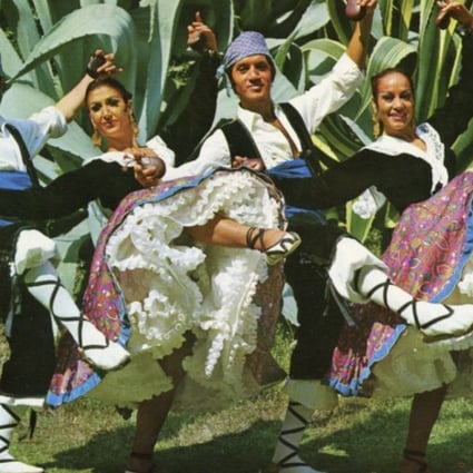 One of the postcards featured on Jackson’s Twitter account, PostcardFromThePast.