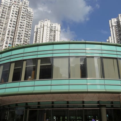 Kingswood Villas Country Club and Kenswood Court in Kingswood Villas, Tin Shui Wai