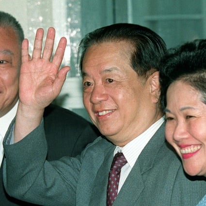 Former Chinese vice-premier Qian Qichen (centre) during a visit to Hong Kong with the city’s former leader, Tung Chee-hwa (left), and his No 2 official, Anson Chan Fang On-sang. Photo: Robert Ng