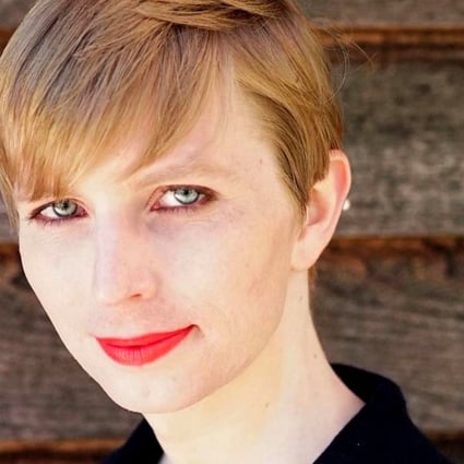 ‘here I Am Everyone Chelsea Manning Celebrates Freedom By Unveiling Post Prison Look South 