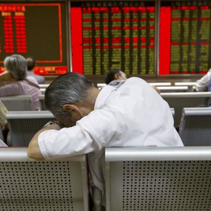 More than 2,800 stocks in Shanghai and Shenzhen fell, with nearly 500 of them dropping by their daily 10 per cent limit on Monday. Photo: AP