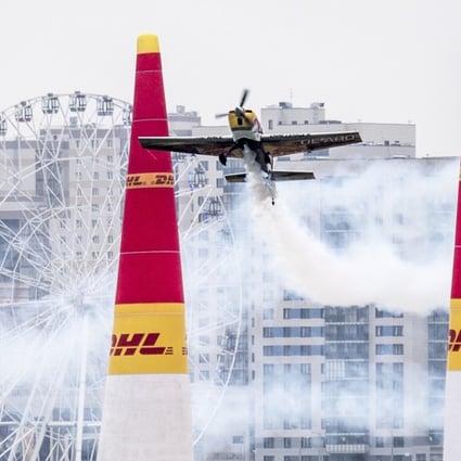 Hong Kong’s Kenny Chiang Ting in action during the Kazan leg of the Air Race World Championship Challenger Class. Photos: Red Bull