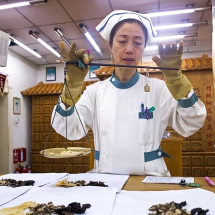 Traditional medicine is popular in India and China but lags behind Western medicine. Photo: Alamy