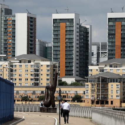 London property prices rose 1.6 per cent in August over the past year. Although up from the July pace, it’s lagged a 2014 peak above 20 per cent and is only the second time in 2017 that the annual rate of increase has topped one per cent. Photo: Bloomberg