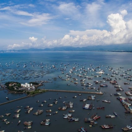 Boats head to sea from Guangdong province after the end of the ban on fishing in the South China Sea. Photo: Xinhua