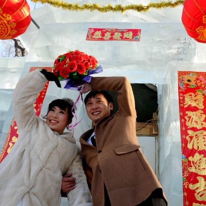 A happy couple ties the knot in this file photo. Marriage rates have been in decline across China in recent years, while the number of people getting divorced has soared. Photo: Xinhua