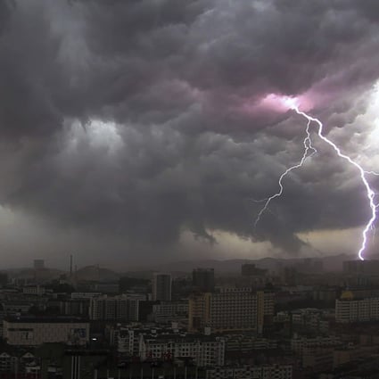 Lightning now kills or injures nearly 4,000 people in China annually. Photo: Reuters