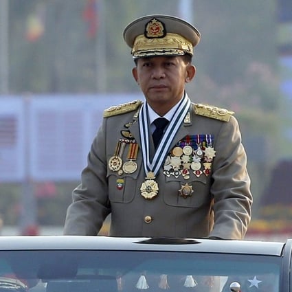 Myanmar Senior General Min Aung Hlaing inspects troops. Photo: EPA