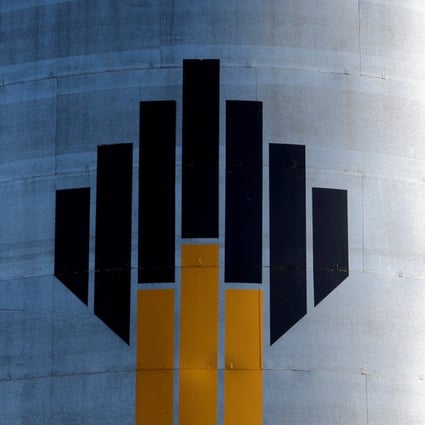 CEFC China Energy has a 14.2 per cent stake in Russia’s largest oil producer Rosneft. Photo: Reuters
