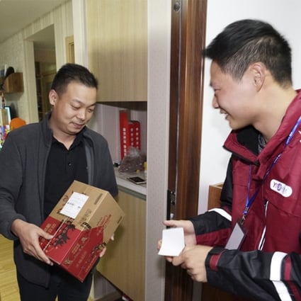 Twelve minutes and 18 seconds was all it took for the first delivery from Singles’ Day to arrive at the doorstep of a resident surnamed Liu in Shanghai, according to Alibaba. Photo: Cainiao Logistics