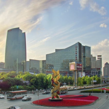 The foreign spouses and children of Chinese employees at Beijing’s Zhongguancun Science Park will be able to apply for green cards under a streamlined system. Photo: Handout